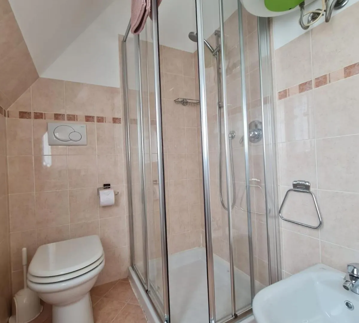 Apartment Appartamento Elisa Desenzano del Garda